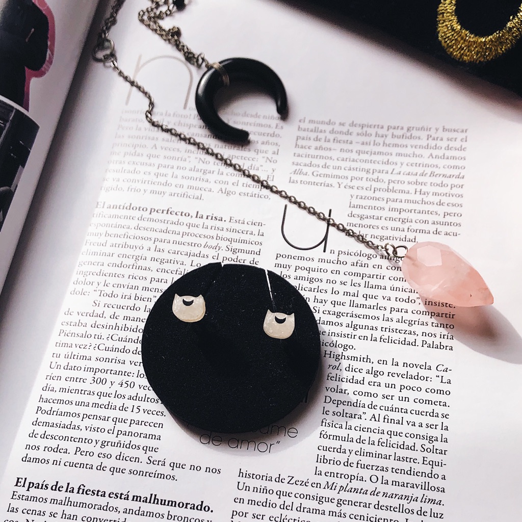 Cat Stud Earring